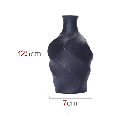 Ceramic Vase - NookTheOffice